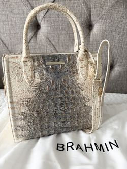 Brand New Handbag Brahmin