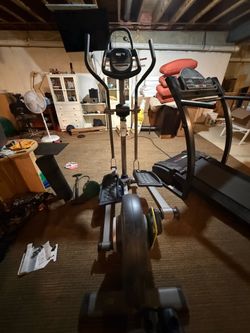 Treadmill & Eliptical