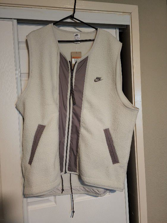 Nike Sportwear Sport Essential Fleece Vest