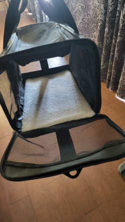 Cat carrier