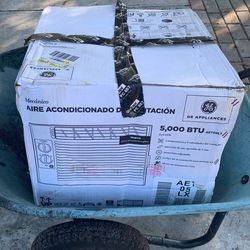 GE Air Conditioner 5000btu 