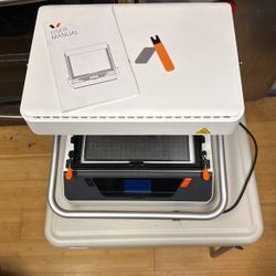 Vaquform Vacuum Forming Machine