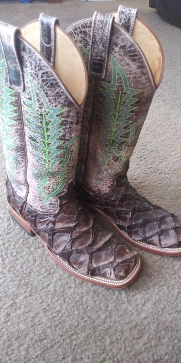 large mouth bass boots