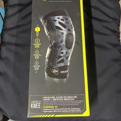 DonJoy Reaction Web Knee Support Brace with Compression Knee Sleeve