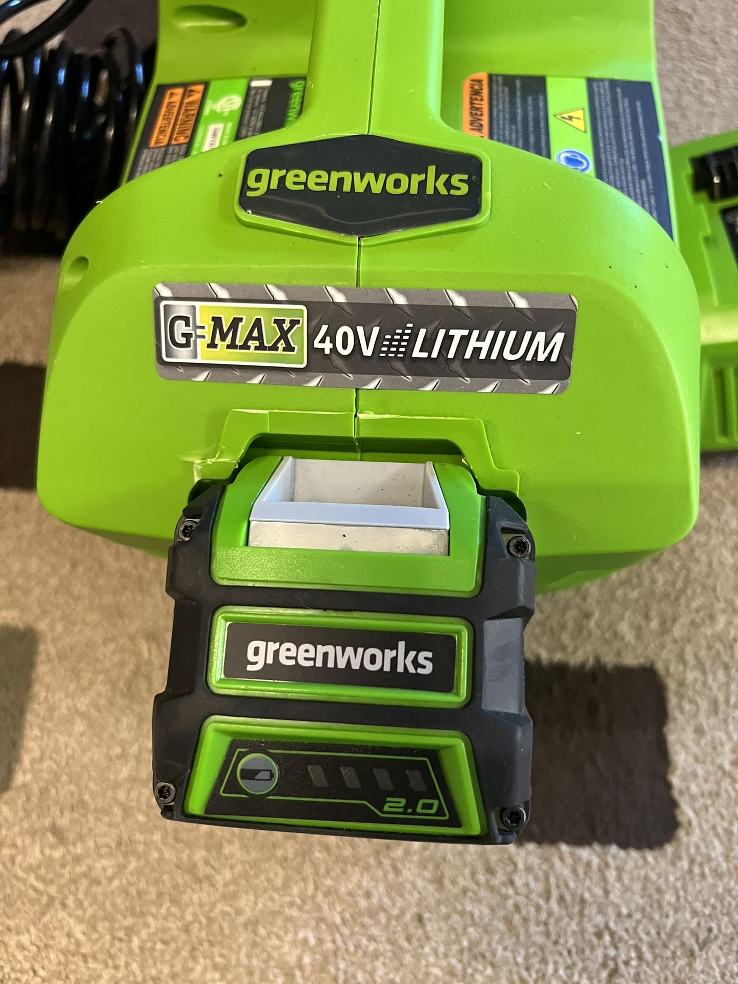 Greenworks 0.5 Gal Air Compressor With Battery And Charger