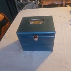 VINTAGE LOGAN DE LUXE 8MM REEL CHEST