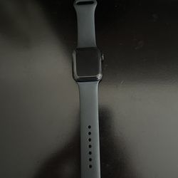 SE 2 Apple Watch