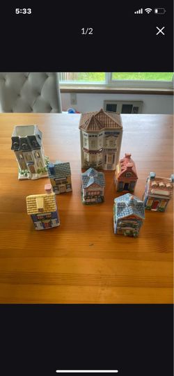 Avon collector cookie jar, wax  burner, Mini Houses (spice  containers)