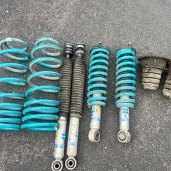 01-06 Sequoia 3” Lift Kit Dobinson Springs Bilstein shocks