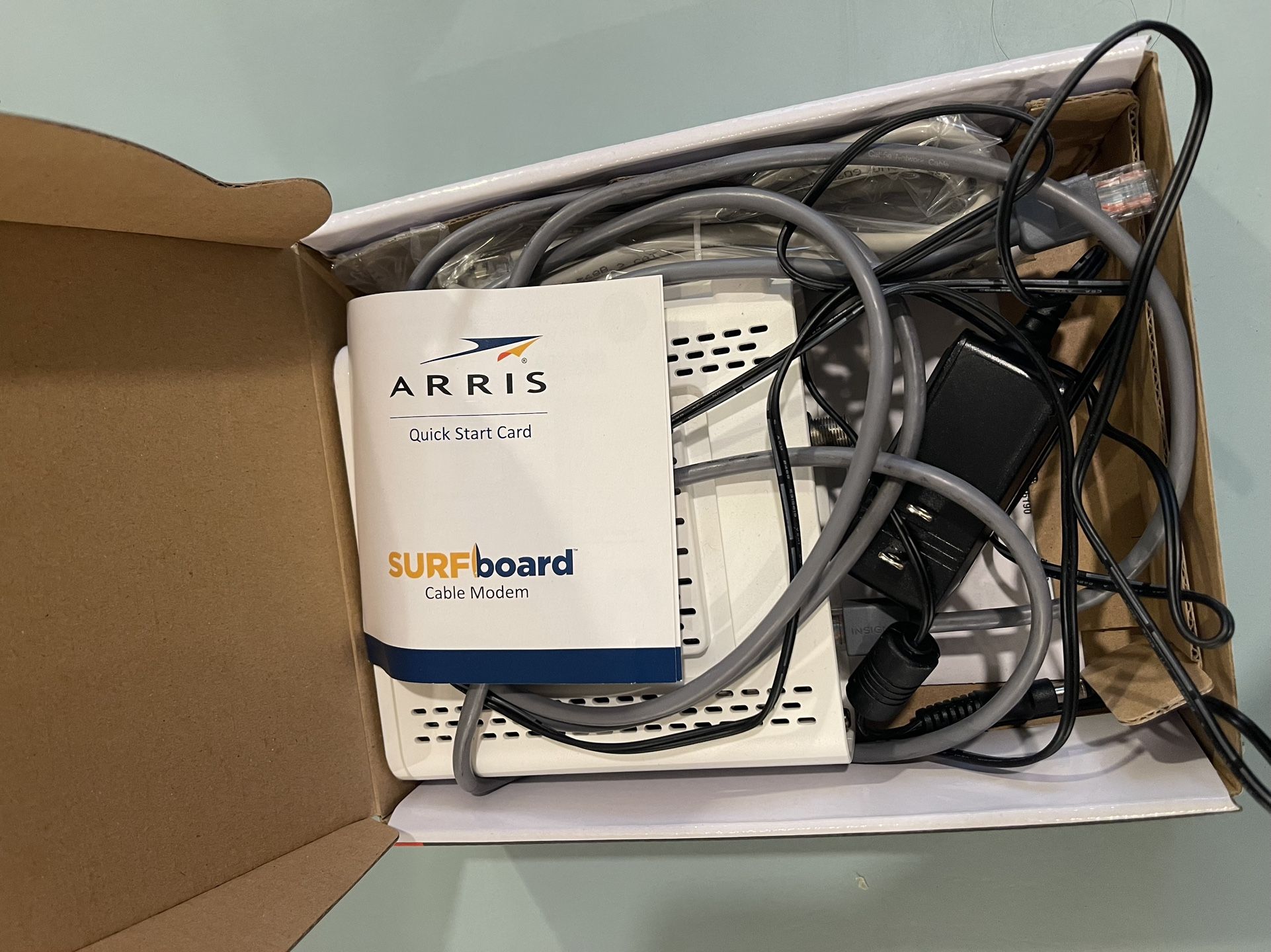 Arris SB6190 Modem