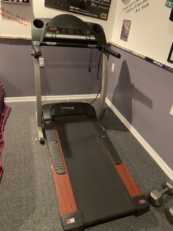 Pro form 860 quiet treadmill for Sale in Howell MI OfferUp
