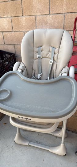 Baby Joy high chair leather