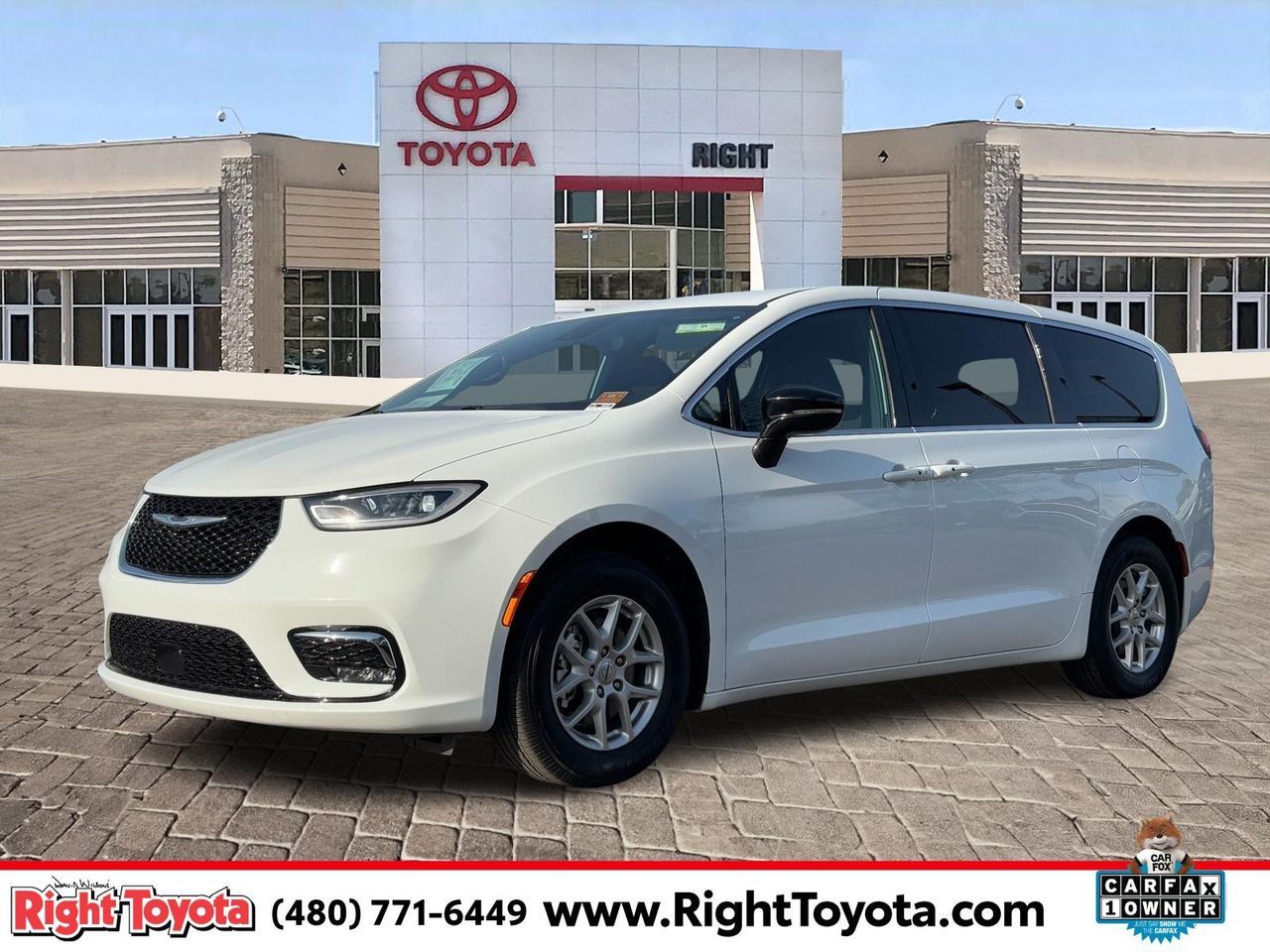 2024 Chrysler Pacifica