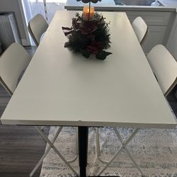 Dinning Table (bar Height) With 4 Chairs 
