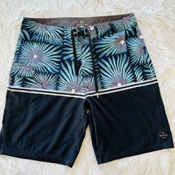 Ripcurl Men’s Board Shorts Size 33