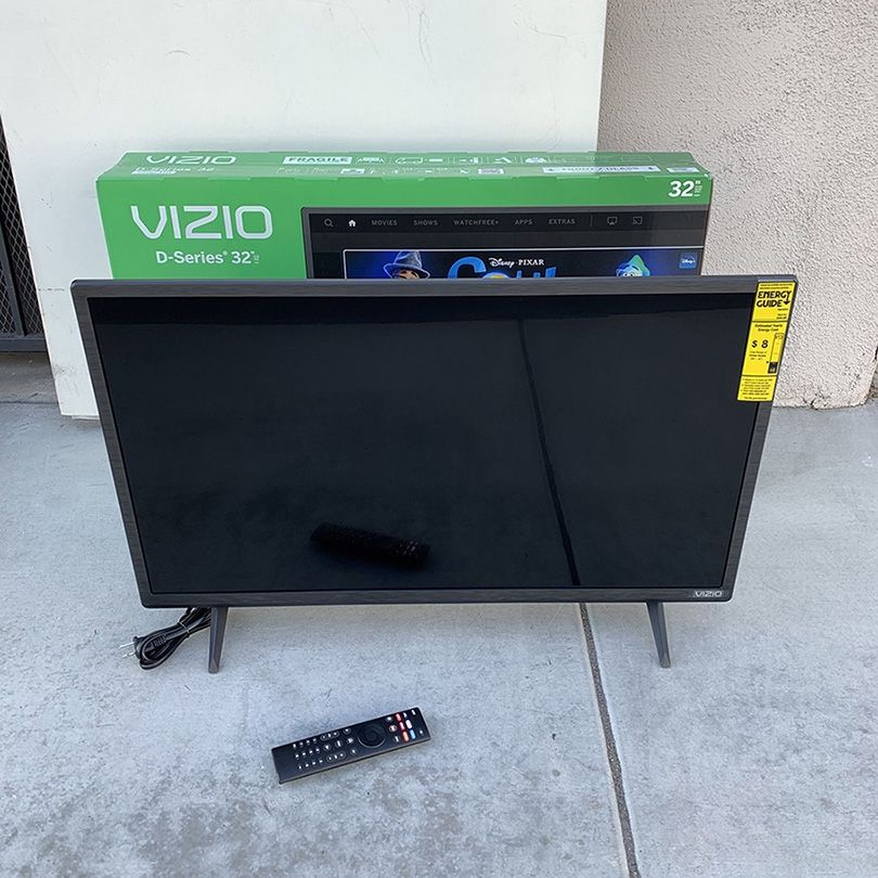 New in box $90 VIZIO D-Series 32-inch Smart TV 720p Apple AirPlay Chromecast Screen Mirroring 150+ Free Channels (D32h-J09)