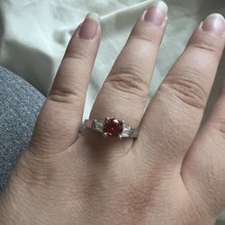 925 Sterling Silver Ring!