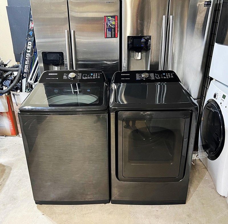 SMART SAMSUNG WASHER AND DRYER 