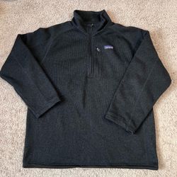 Patagonia Men’s Black Quarter-Zip Fleece Pullover Large
