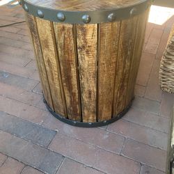 Round Accent Wood & Metal Table 