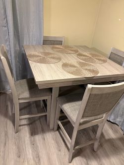 Square dining table