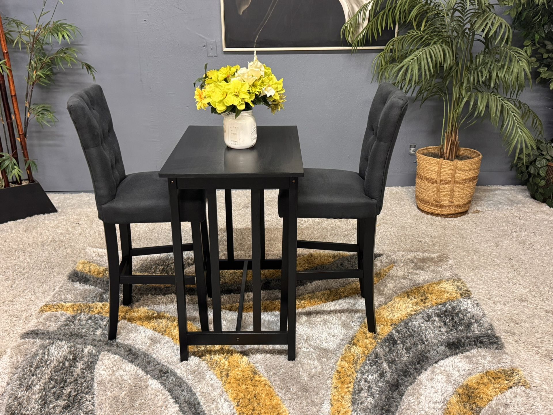 Small High Top Pub Style Table Set With 2 Chairs  ✨Delivery Available 🚛