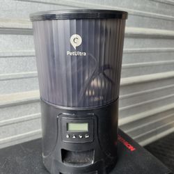 Pet Feeder 