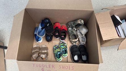 Toddler shoes