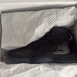 Air Jordan 11 Gamma blue-black