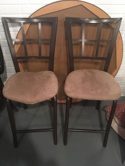 Table and 2 Chairs