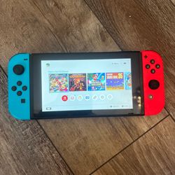 Nintendo Switch v2 Console Gaming System HAC-001(-01) pre installed Mario Kart 8