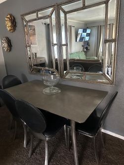 Mirrors and dine set both $250