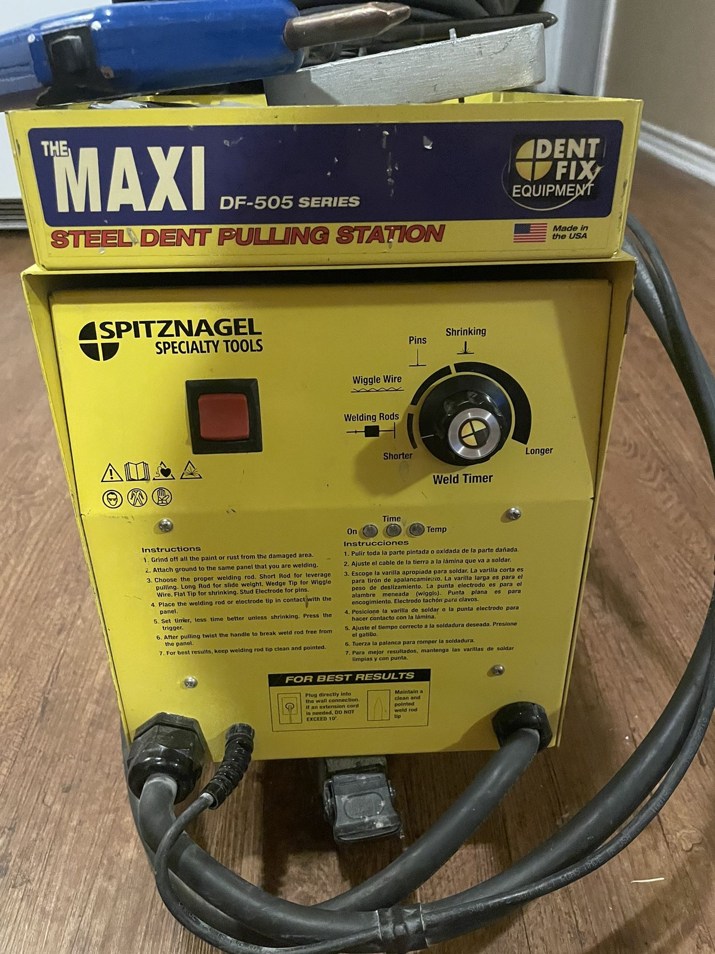 The Maxi Dent Puller