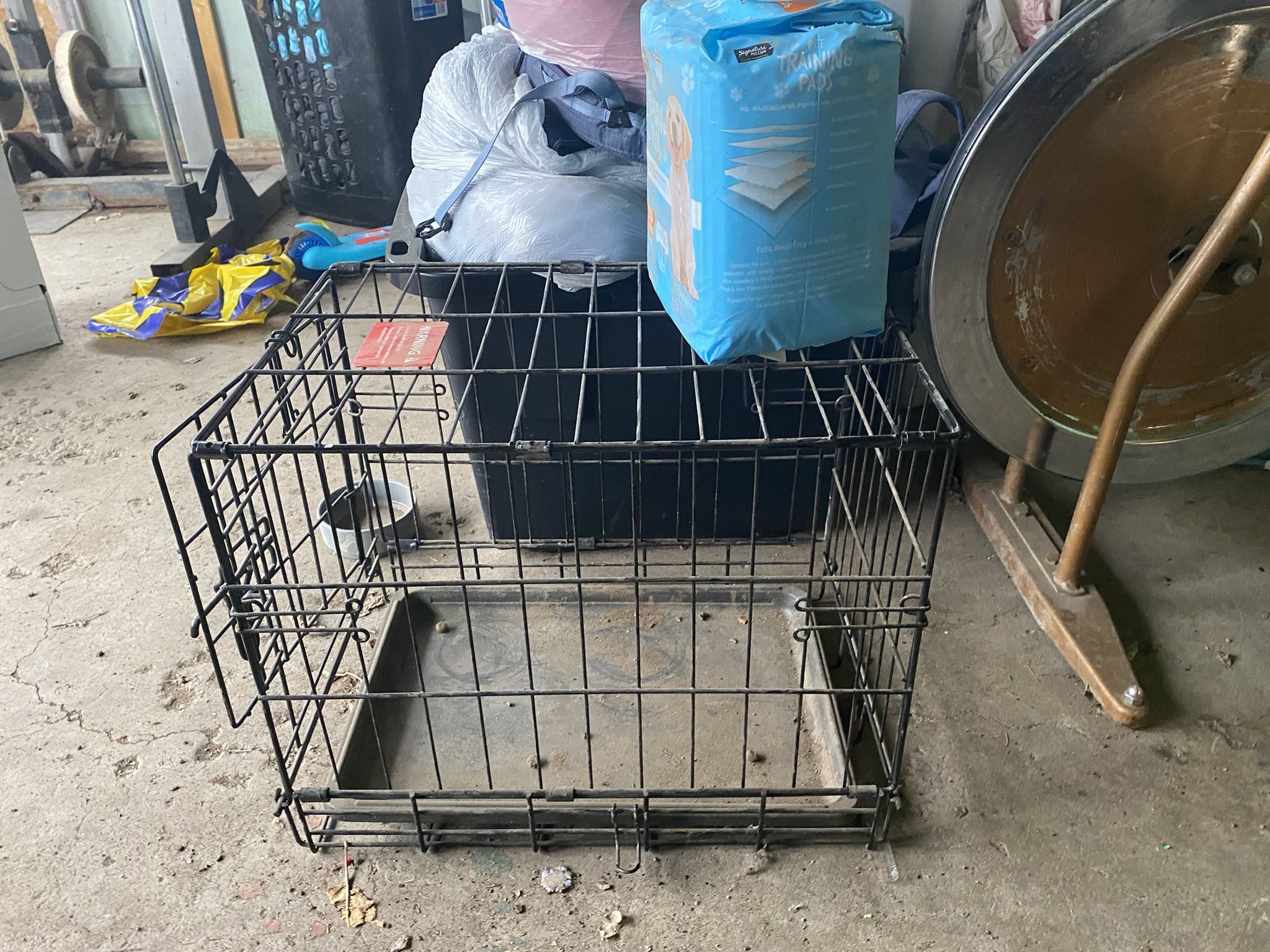 Small Doggie Kennel With Training Pads