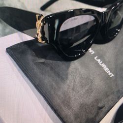 Woman’s Cat Eye Ysl