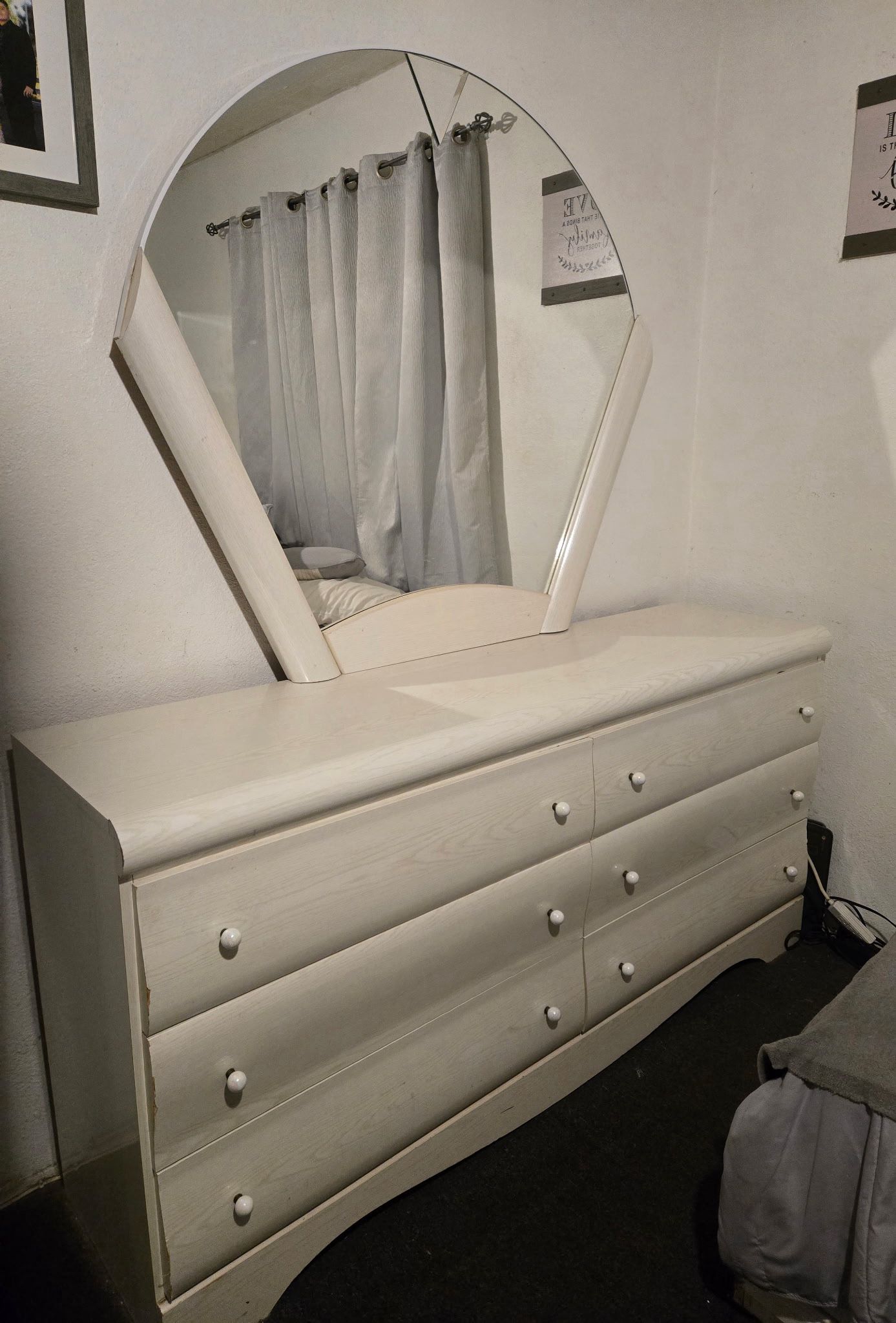 Bedroom Set 