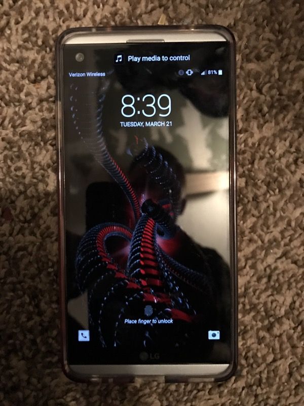 Verizon LGV20 w Clear Case