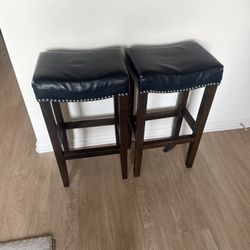 2 Bar Stools