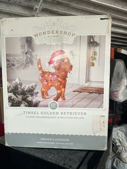 WONDERSHOP™ AT TARGET 23" HEIGHT TINSEL GOLDEN RETRIEVER CLEAR INCANDESCENT & MULTICOLOR LED 00 P: PURPLL S.SANCHE 211-2220 ww 48:37 2 INDOOR & OUTDOO