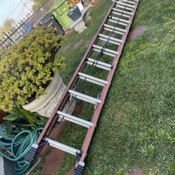 Really Good Condition Fiberglass Extension, Ladders