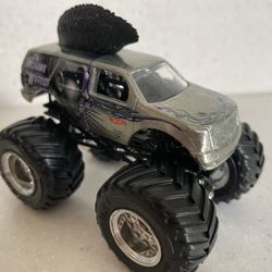 monster truck mohawk warrior 