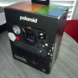 Polaroid Camera 
