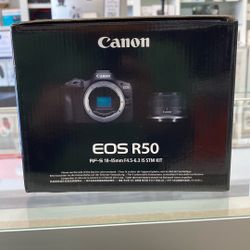 EOS R50 RF-S 18-55mm F4.5-6.3 IS STM Kit