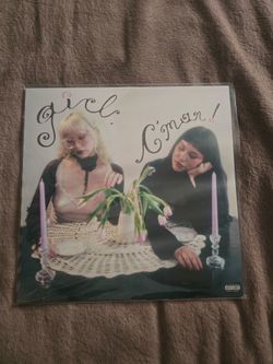 Cmon girl! Vinyl