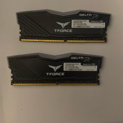 16 GB DDR4 RAM