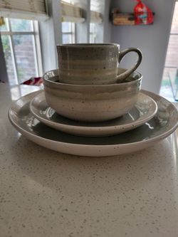 Dinnerware Set (Open To Offers)
