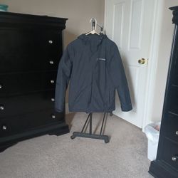 Columbia Black Hooded Winter Jacket Size Medium 