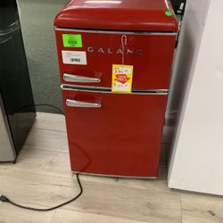 GALANZ GLR31TRDER MINI FRIDGE