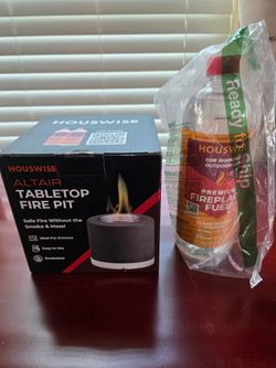 Tabletop fire pit with fuel