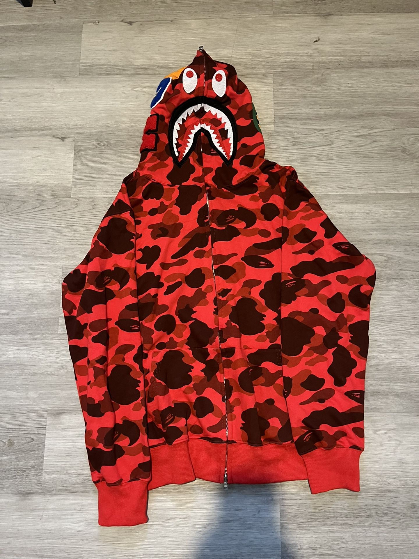 bape red hoddie